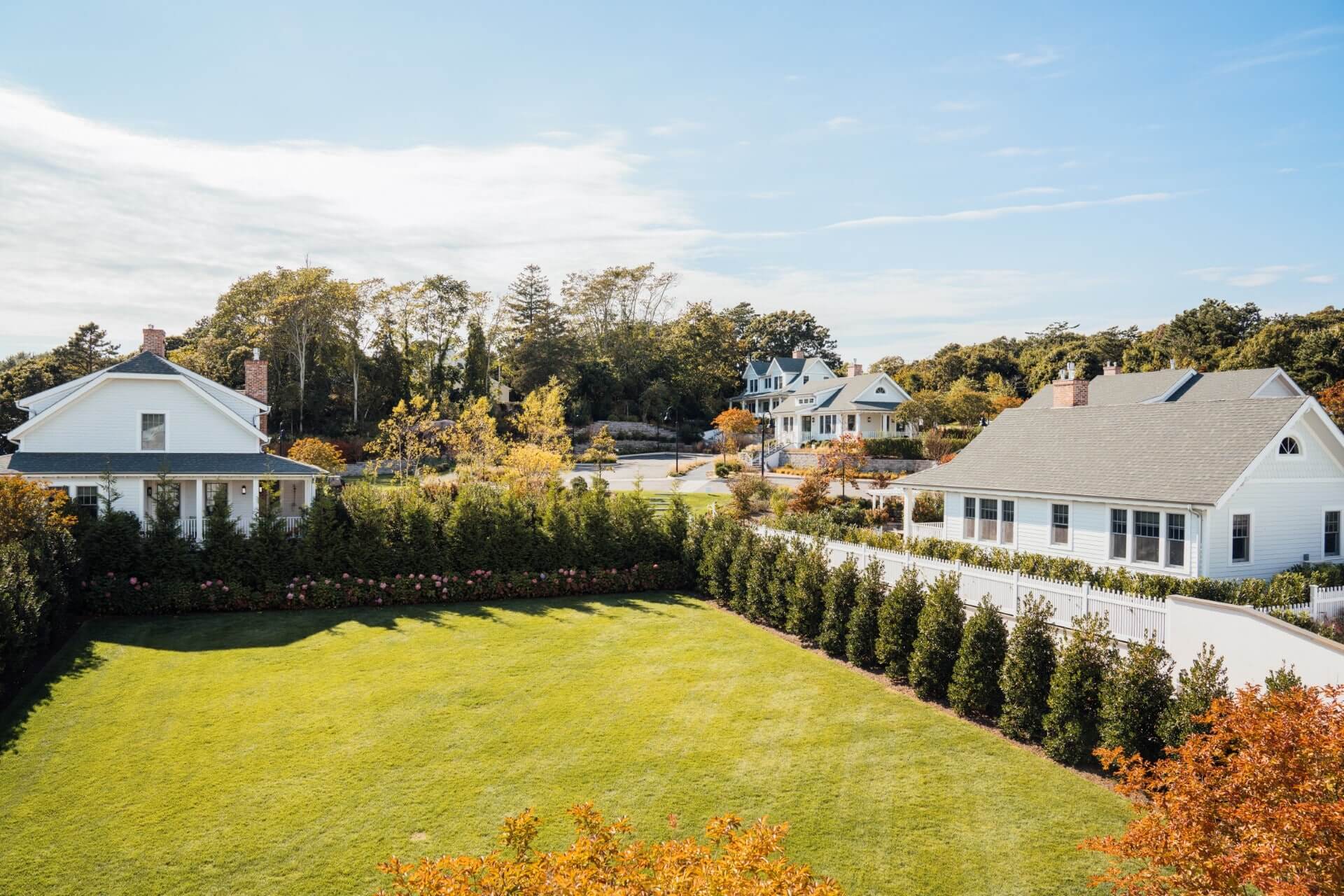 cottages with garden area for yoga