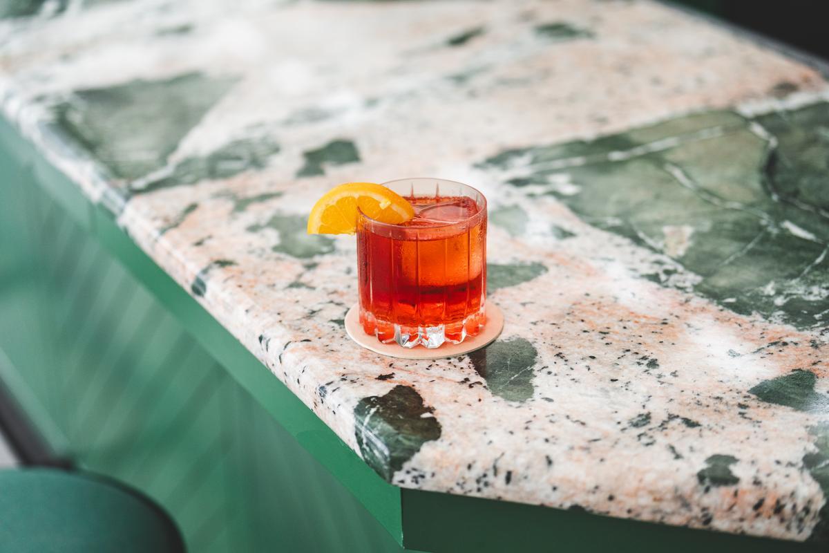 Negroni at GGT Bar (1) (7)